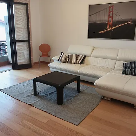 Lemo Apartment